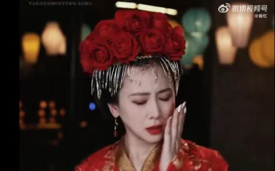 翁虹回应时隔25再扮“猫妖”：还是这么恐怖吗？