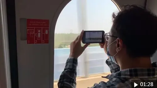 坐高铁窗边拍的视频 坐高铁窗边拍的视频无水印
