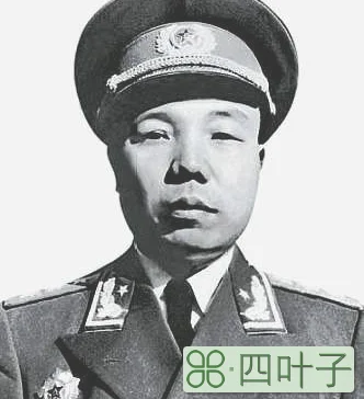 新中国最年轻的将军：一个17岁成为师政委，一个21岁担任军团长
