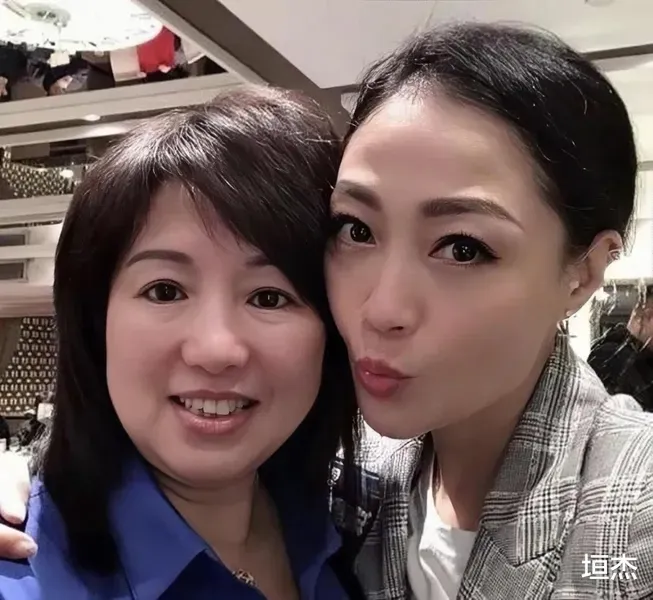 杨玉梅：周星驰的御用女友 如今越老越迷人