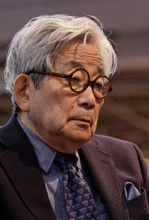 大江健三郎去世