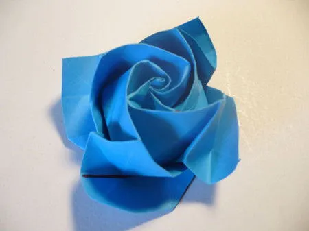 4步简易折纸花玫瑰花,收集了各种超精致又好看的折纸玫瑰花、折纸花（带详细步骤）