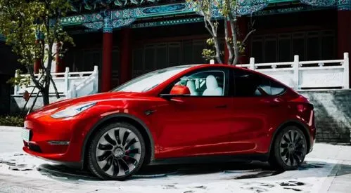 问界m5和特斯拉modely