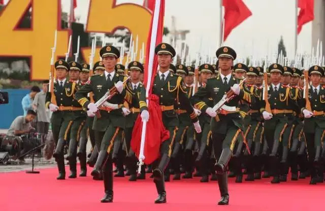 9月3日抗战胜利70周年大阅兵视频回顾，包括：国内国外2015年北京阅兵在线直播地址