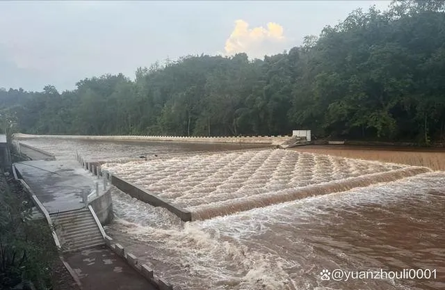 雅安鱼鳞坝事件始末 雅安鱼鳞坝事件起因是什么怎么回事