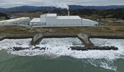 福岛核污水排海最终是否排放？ 日本排核废水海鲜还脑吗？