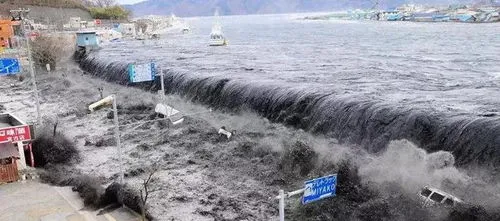 土耳其地震的原因,三大板块交界处的土耳其发生7.8级地震，为今年以来全球最大地震