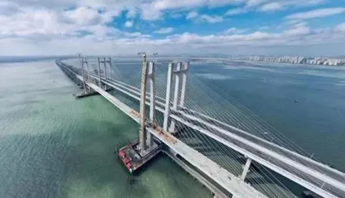 我国首座跨海高速铁路桥梁活:良 中国首座跨海高速铁路桥梁