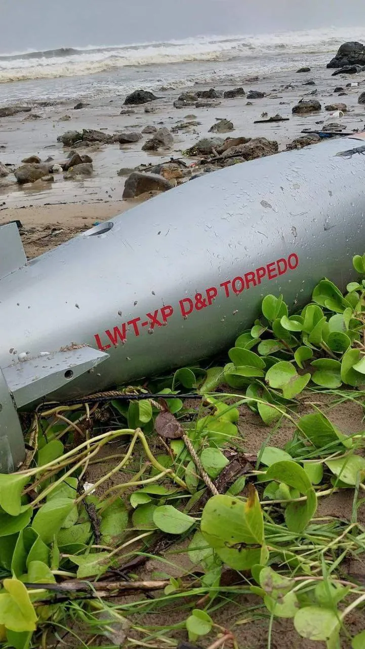 缅甸海滩发现印度鱼雷 缅甸若开邦海滩发现一枚未爆炸的印度产鱼雷