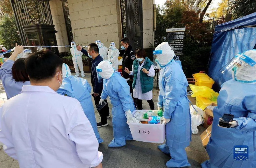 上海对因疫情致基本生活困难群众加强救助 加强救助因疫情致生活困难群众
