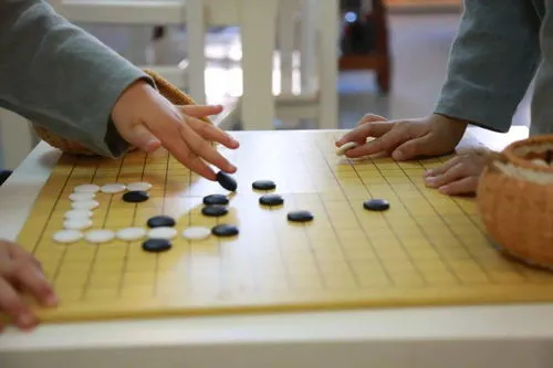 围棋几岁开始学比较好 围棋几岁开始学比较好男孩