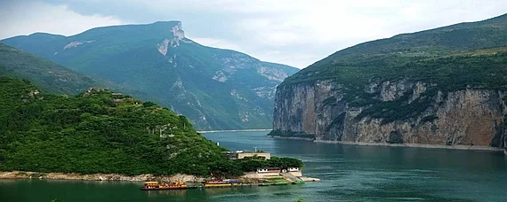 长江三峡在哪个省哪个市