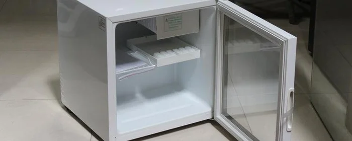 冰箱是玻璃的怎么贴冰箱贴