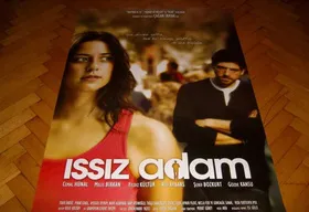 寂寞芳心Issız Adam(2008)