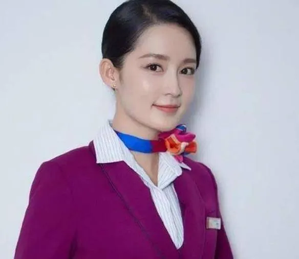 那些在影视剧里穿空姐制服的女明星，难怪刘亦菲被称为“神仙姐姐”！