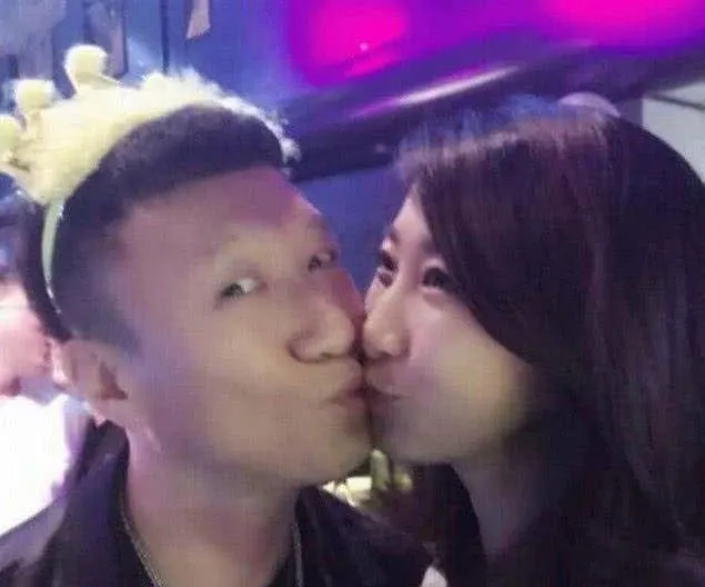 48岁孙红雷老婆曝光，原来是我们熟悉的她，难怪会甩掉大龄影后