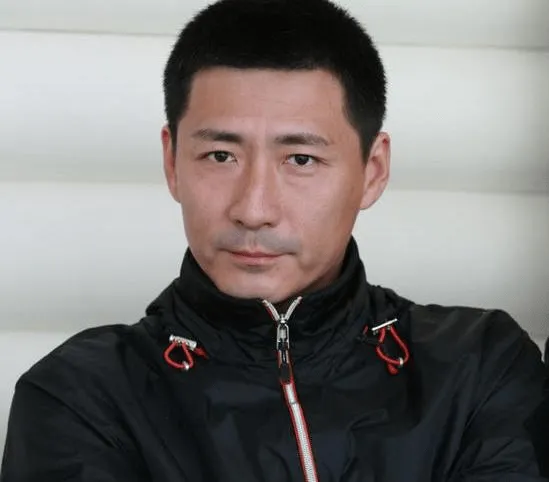 一代经典李元芳，90后的回忆，如今51岁长这样