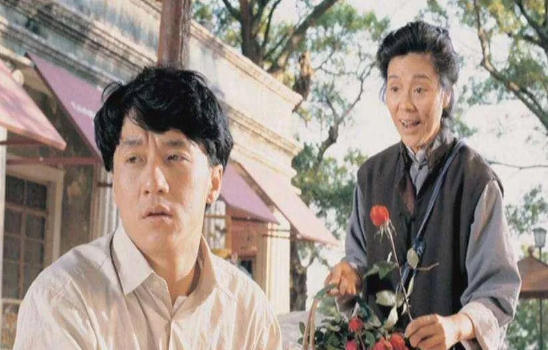 1989年，成龙拍了一部野心之作，几十位演员加盟，有十二位已经不在了