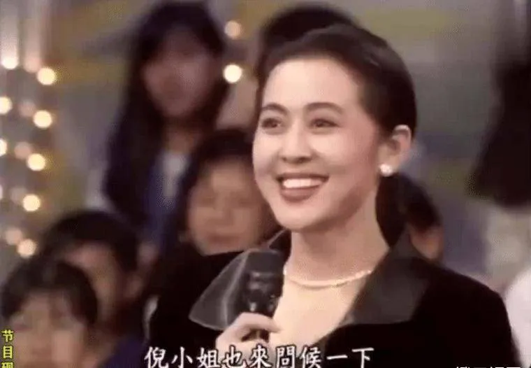 十大电视美女主持如今怎样了？董卿周涛嫁豪门，龙洋成“接班人”