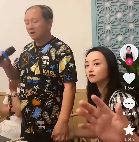 唐鉴军：曾是农民靠赵大叔逆袭，婚姻成佳话，没想到晚节不保