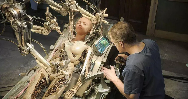 赛博朋克风的科幻片《战斗天使阿丽塔》：为什么这么好看还要吐槽