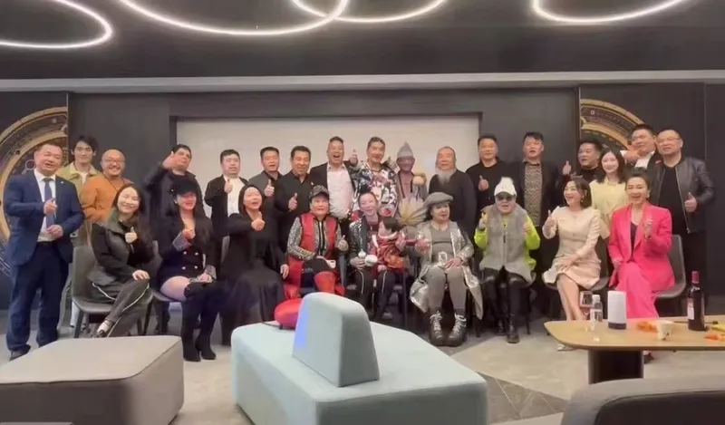 大型网剧《济公传3》启动仪式暨吴伊芩一周岁生日在上海有戏电影酒店举行