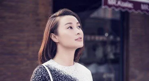 被误解的吴越：和陈建斌分手15年后，她为什么一直不结婚？