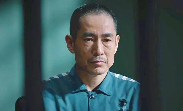 巡回检察组：米振东是个狠角色，影帝成泰燊加持，最坚挺的反派